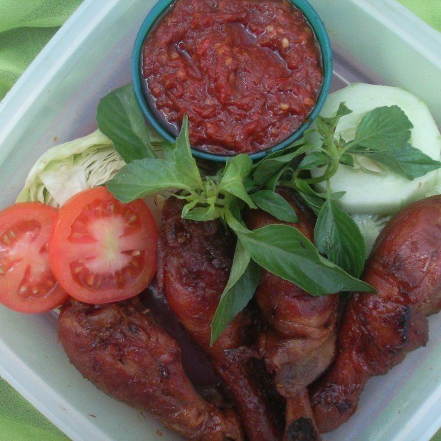 Resep Ayam Bacem untuk Buka Puasa - Masak Apa Hari Ini?