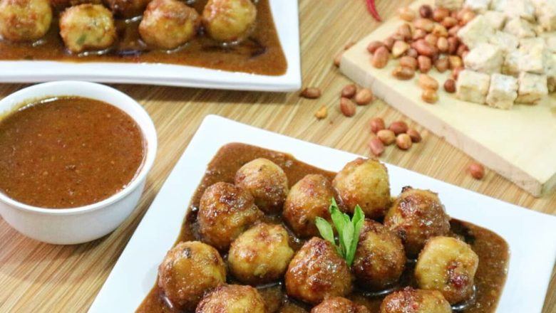 Resep Bola Tempe Keju Siram Saus Kacang, Kudapan Super Lezat