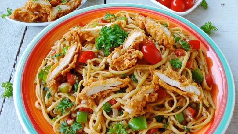 Resep Fettuccine Ayam Goreng, Favorit Terbaru di Rumahmu