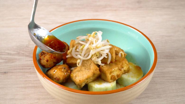 Video - Resep Lontong Balap, Hidangan Legendaris yang Tidak Boleh Dilewatkan