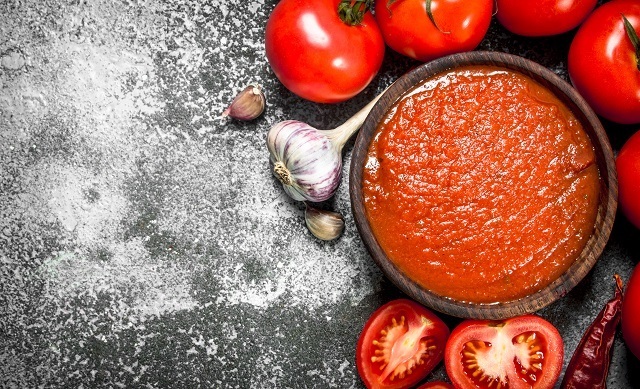 cara membuat saus tomat