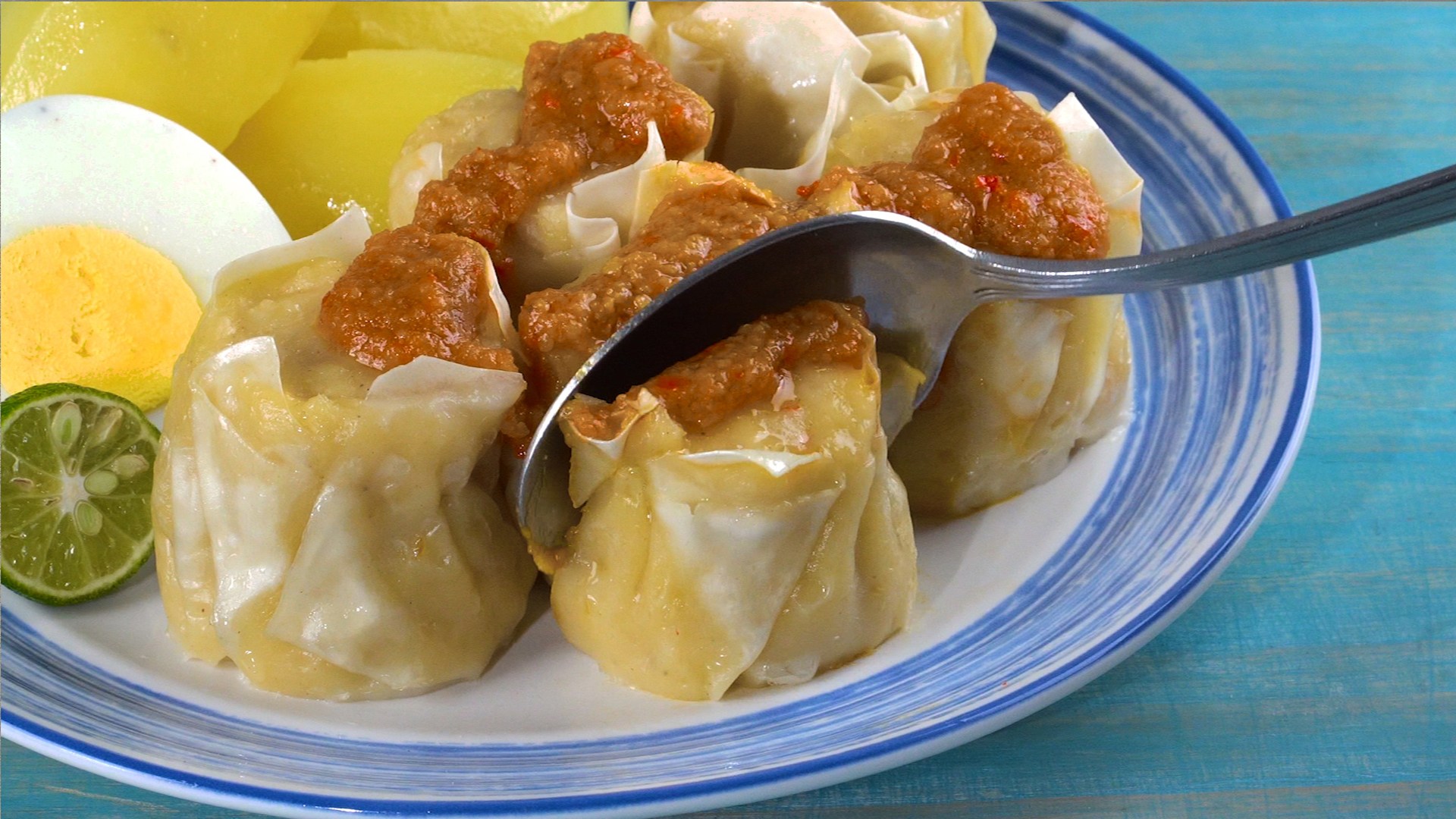 Kulitnya terbuat dari kulit pangsit. Siomay Kulit Pangsit Tanpa Daging . Resep Siomay Dan Bumbu Kacang