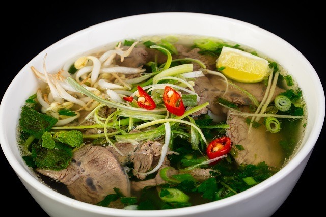 Pho dengan kaldu sapi, sarapan sehat khas Vietnam