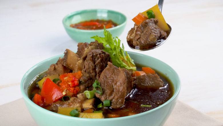 Video - Resep Sop Iga Sapi Sederhana, Enak, Empuk dan Kuahnya Gurih