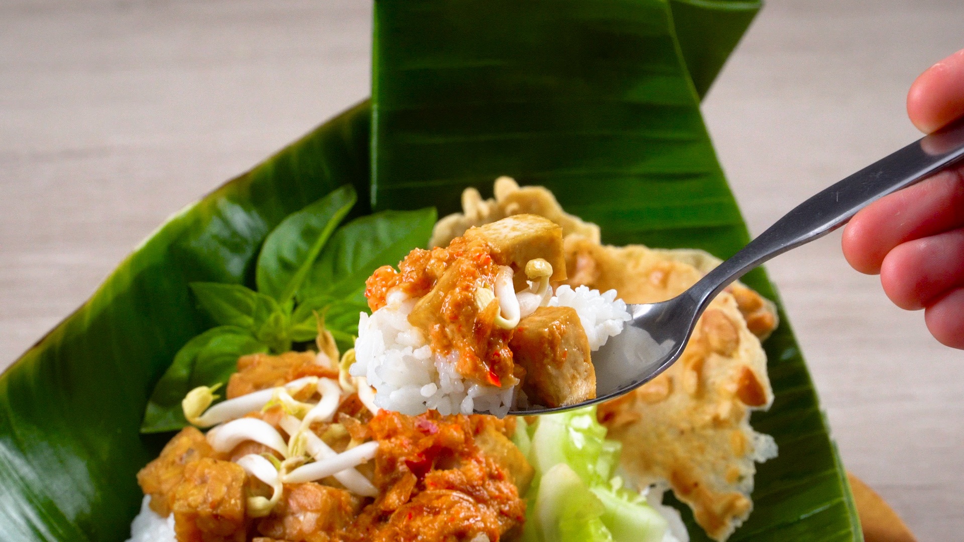 Resep Nasi Lengko Khas Cirebon - Masak Apa Hari Ini?