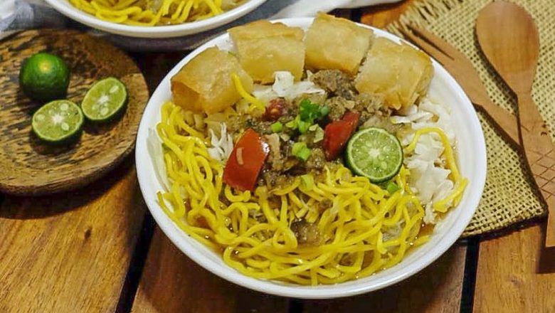 Resep Soto Mie Bogor, Nikmatnya Disantap Hangat Saat Hujan