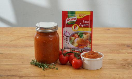 Cara membuat saus tomat selesai dan saus bisa disajikan.