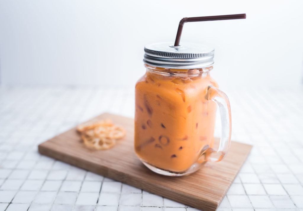 Teh tarik dan Thai tea memiliki beberapa perbedaan.