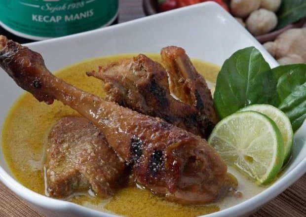 Resep Opor Ayam Kampung, Menu Andalan Favorit Keluarga 