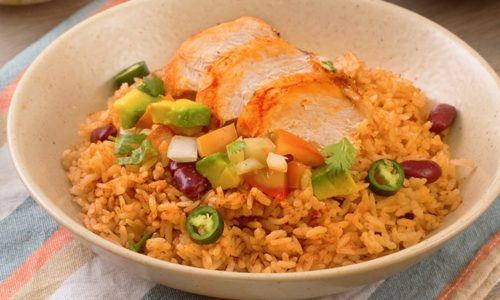 Nasi Ayam a la Mexico, resep mudah yang siap dinikmati.