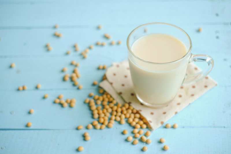 Soybean milk, obat kolesterol alami.