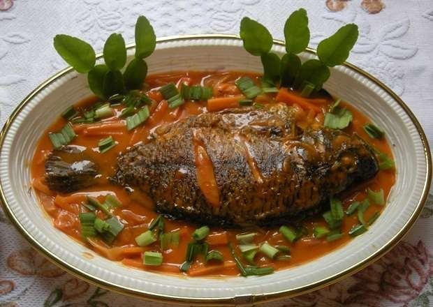 Resep Gurame dengan Saus Asam Manis - Masak Apa Hari Ini?