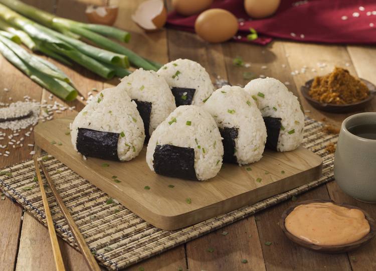 Cara Membuat Onigiri Enak dan Praktis Bekal ke Kantor