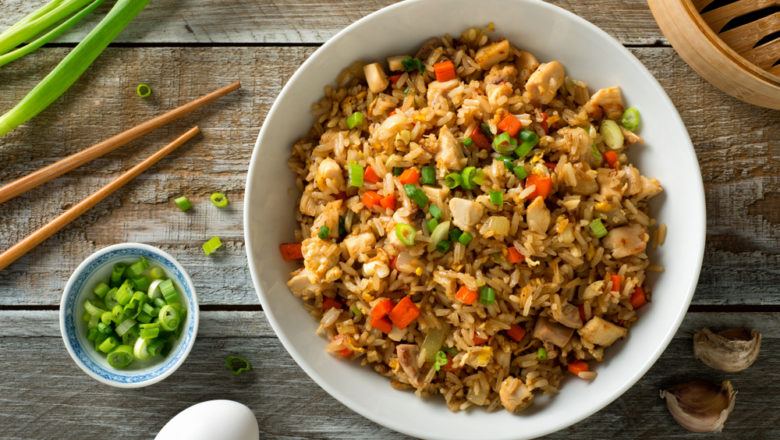 Resep Nasi Goreng Ayam Suwir Istimewa - Masak Apa Hari Ini?