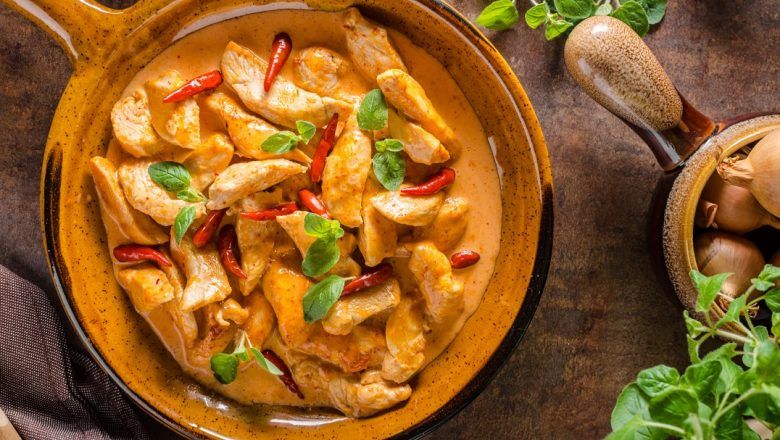 Resep Ayam Kari Sayuran, Menu Komplet Untuk Inspirasi Ramadan