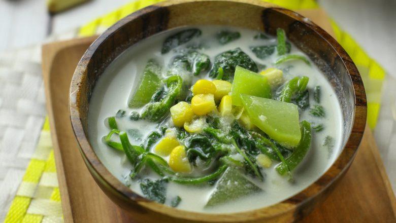 Resep Bobor Bayam Jagung Manis, Sehat, Praktis, dan Lezat
