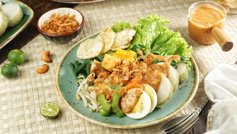 8 Makanan Khas Surabaya Kaya Rasa untuk Disantap Bersama Keluarga