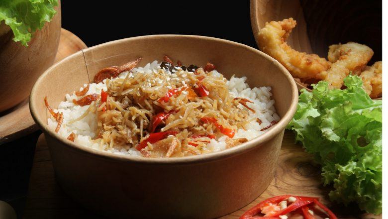 Resep Nasi Daun Jeruk Teri Pedas Untuk Makan Siang Enak