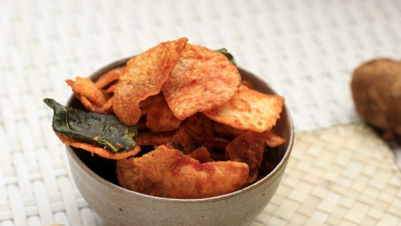 Resep Keripik Kentang Balado Daun Jeruk, Suguhan Nikmat untuk Lebaran
