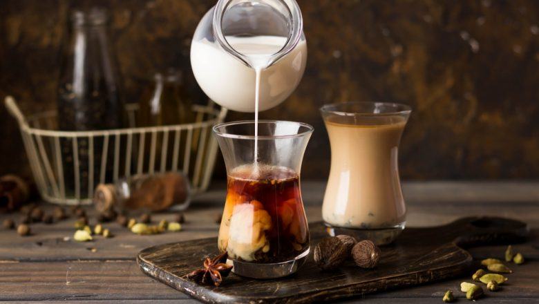 Resep Teh Susu Jahe Merah, Hangatkan Malam yang Dingin