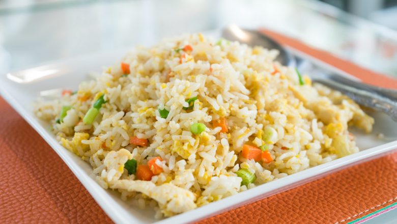 Resep Nasi Goreng Mentega Ayam dan Sayuran untuk Menu MPASI