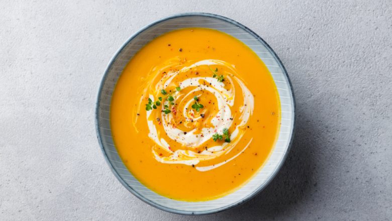 Resep Pumpkin Soup dengan Roti Panggang untuk Menu MPASI