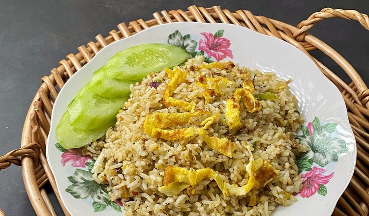 Resep Nasi Goreng Terasi Bumbu Kencur, Bakal Bikin Tambah Terus