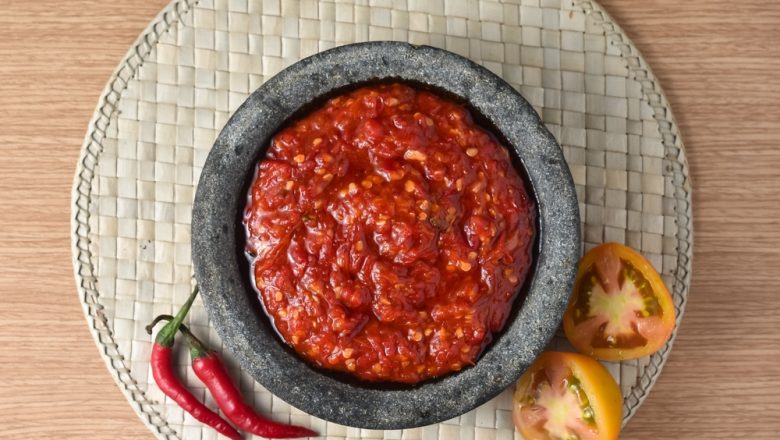 Resep Sambal Tomat Segar yang Bikin Nagih dan Nambah