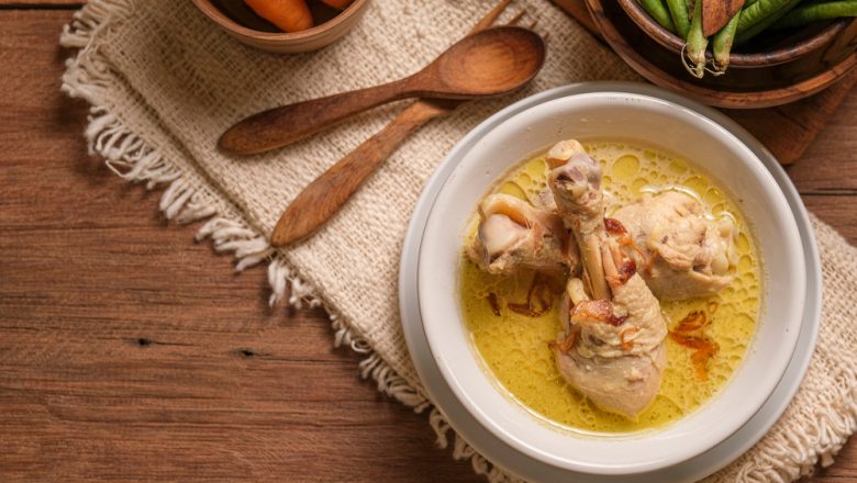 Resep Opor Ayam Lebaran Spesial, Nikmat dan Gampang Bikinnya