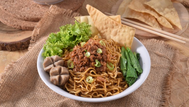 Resep Mie Ayam Enak A la Kaki Lima, Dijamin Bikin Nagih
