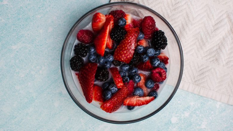 Resep Sup Buah a la Nature’s Cereal, Ide Sarapan Sehat Praktis
