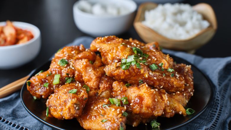 Resep Ayam Goreng Korea Crispy atau Yangnyeom Chicken Untuk Teman Nonton Drakor