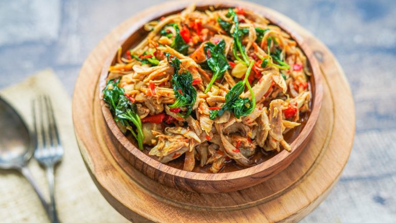 Resep Ayam Suwir Kemangi Pedas, Simple dan Irit Minyak