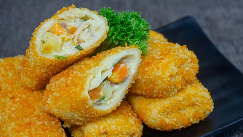 Cara Bikin Risol Ragout Anti Gagal, Cocok Untuk Stok Frozen Food